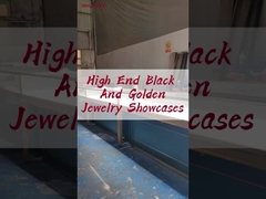 اتصل بـ (دينغ يانغ) لاستكشاف أفكار أكثر إبداعية لتصميم المتاجر معاً